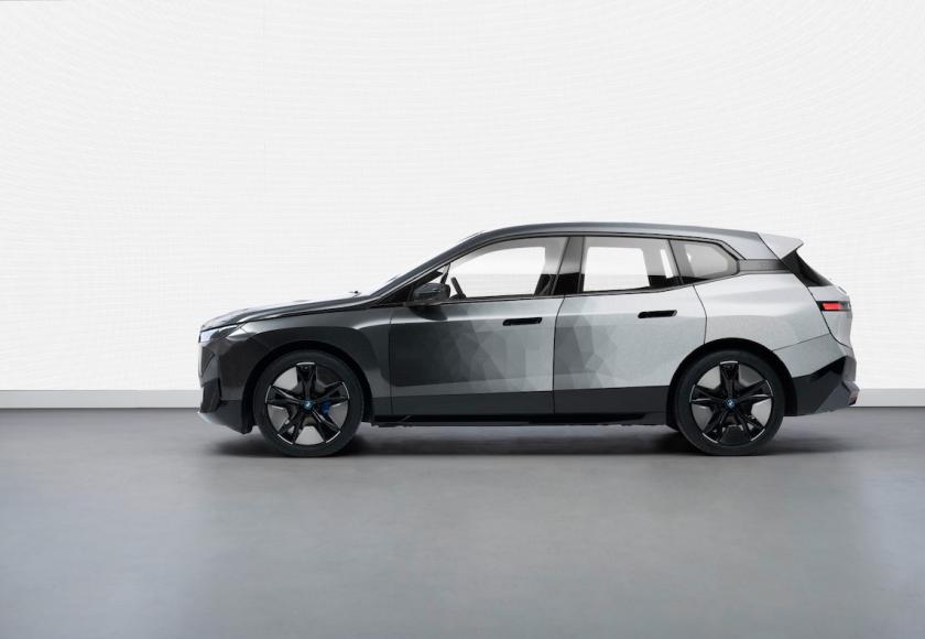 BMW iX Flow Concept 2022