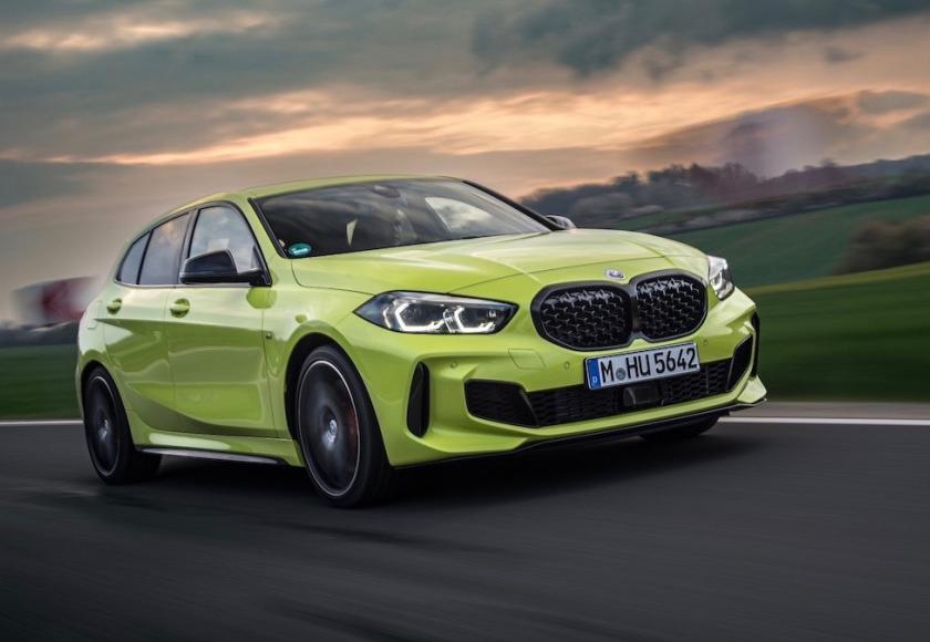 RIJTEST: BMW M135I XDRIVE 2022