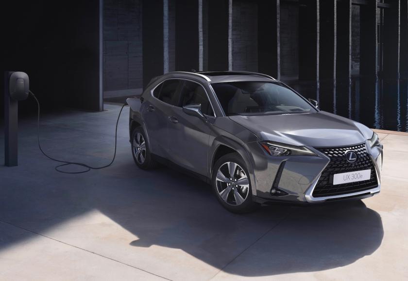 Lexus UX 300e update 2022