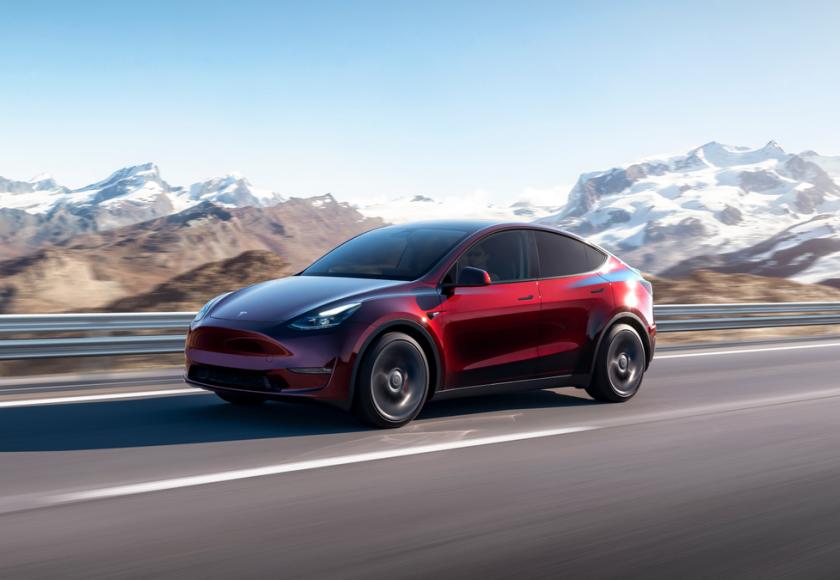 Tesla Model Y Midnight Cherry Red 2022
