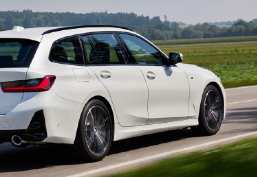 BMW 3 Reeks Touring facelift review rijtest 320e