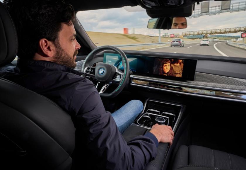 BMW 7 Reeks zelfrijdend 2023