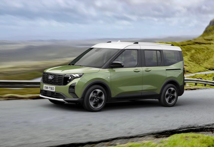 Ford E-Tourneo Courier 2023