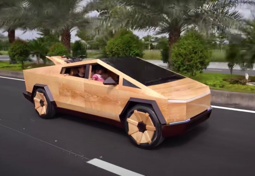 Tesla Cybertruck CN Woodworking Art 2023