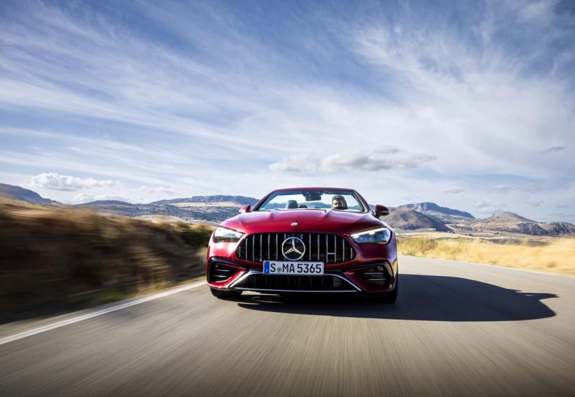 Test Mercedes-AMG CLE 53 4Matic+ Cabriolet: Brutus gaat voor fluwelen aanpak (2024)