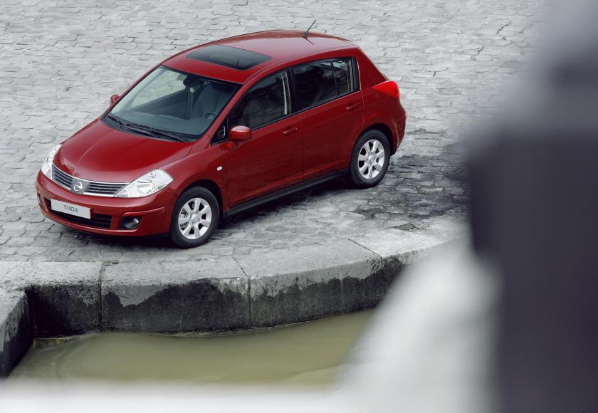 Nissan Tiida