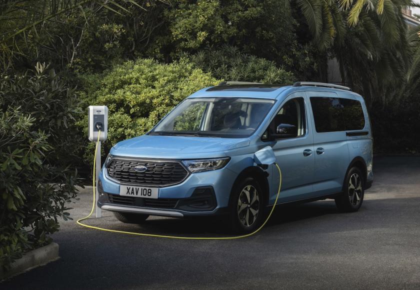 Ford Tourneo Connect PHEV 2024