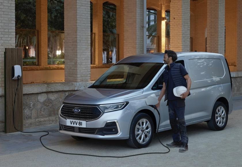 Ford Transit Connect PHEV 2024
