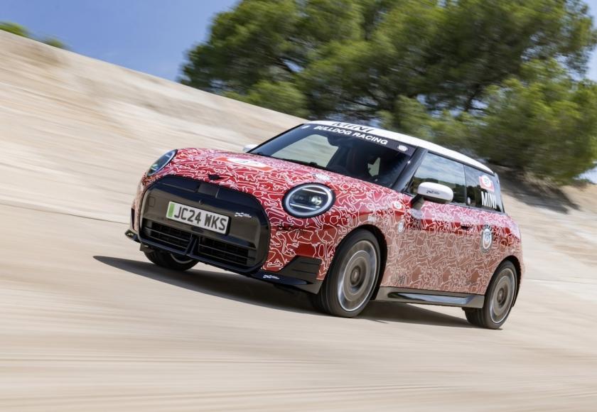Mini John Cooper Works E teaser 2024
