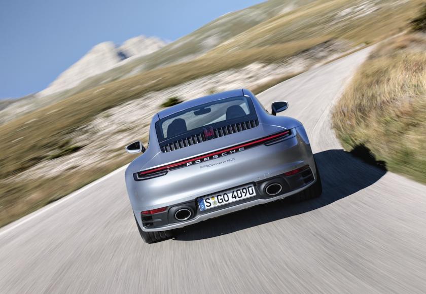Porsche 911 hybride 2024
