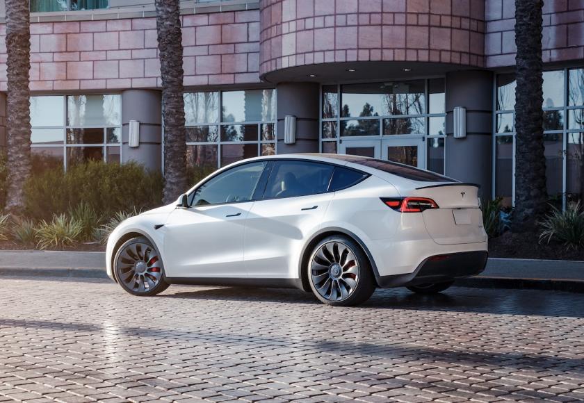 Tesla Model Y lichtevracht Frankrijk 2024