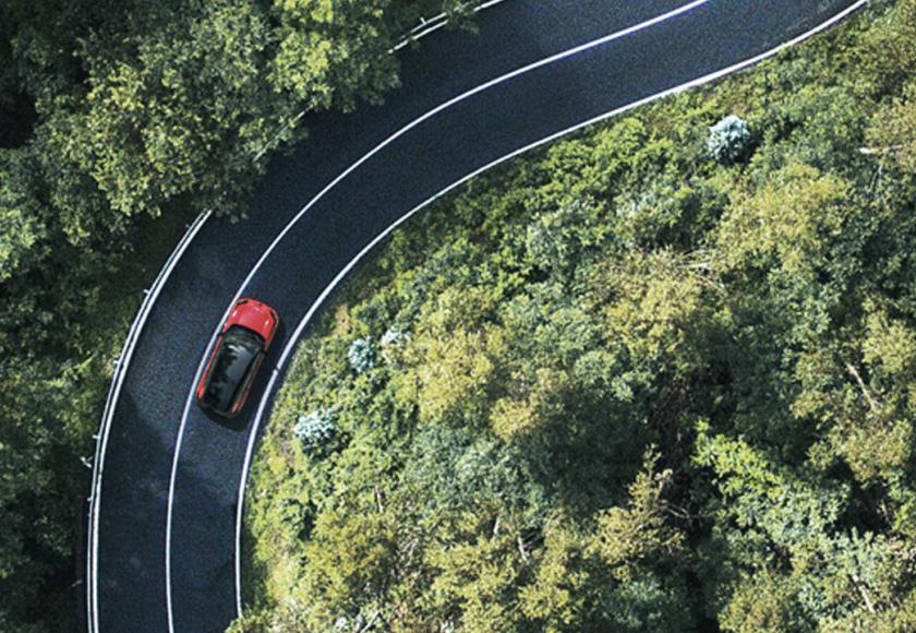 Toyota RAV4 teaser 2025