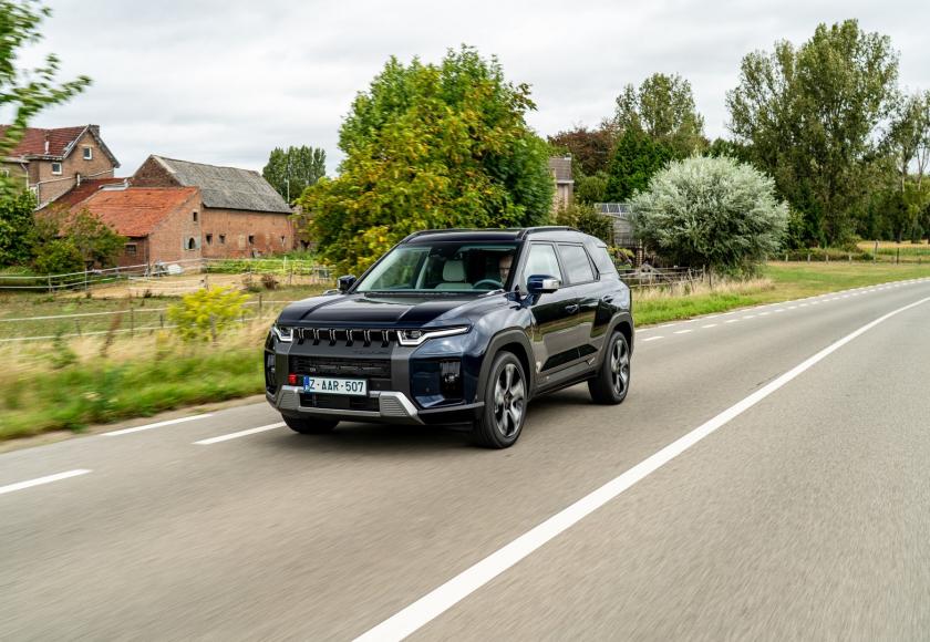 KGM Torres Hybrid 2025