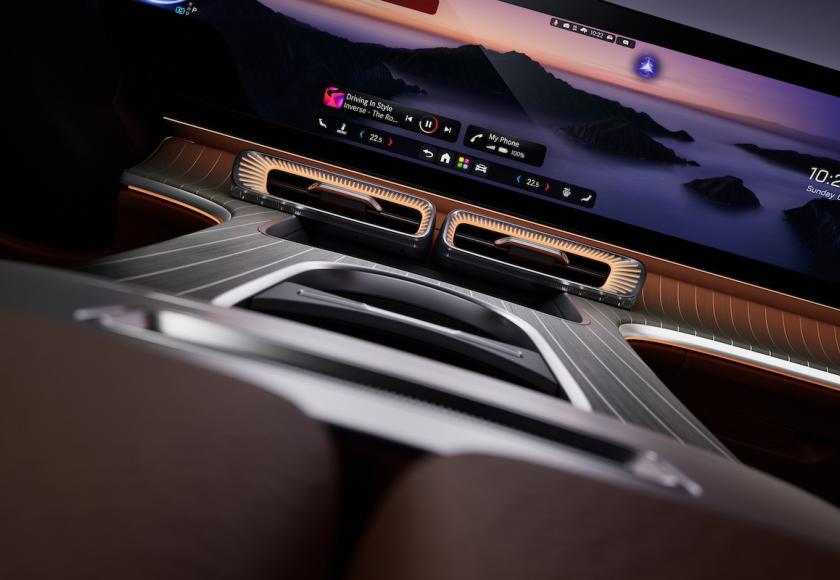 Mercedes GLC EV teaser 2025 