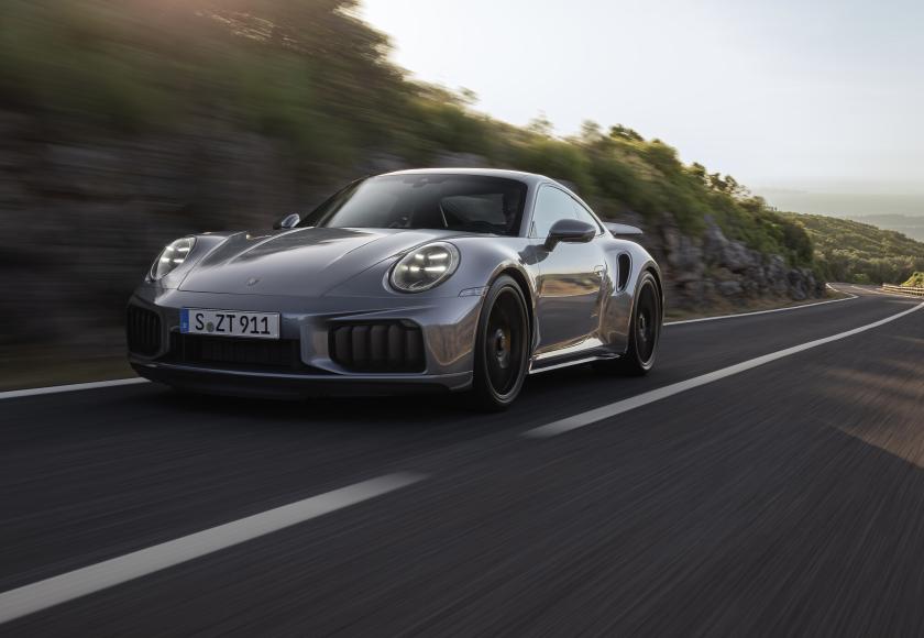 Porsche 911 turbo S facelift 2025
