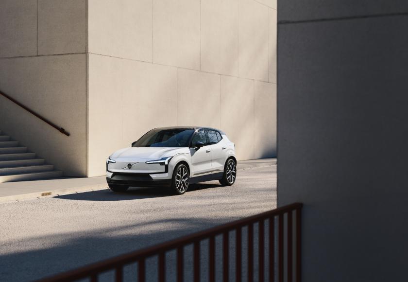 La Volvo EX30 fait peau neuve : nouveaux habitacles et saucisses chaudes