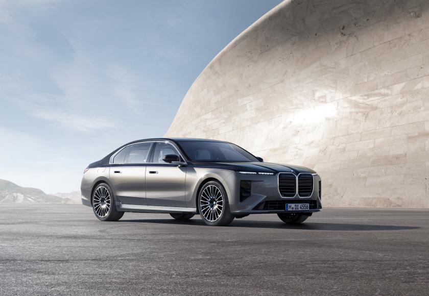 BMW 7 Reeks en i7 facelift krijgen toefje Neue Klasse en tech van Rimac (2026)