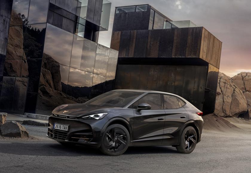 Ook Cupra zit in zijn emo-fase: Tavascan Black Edition