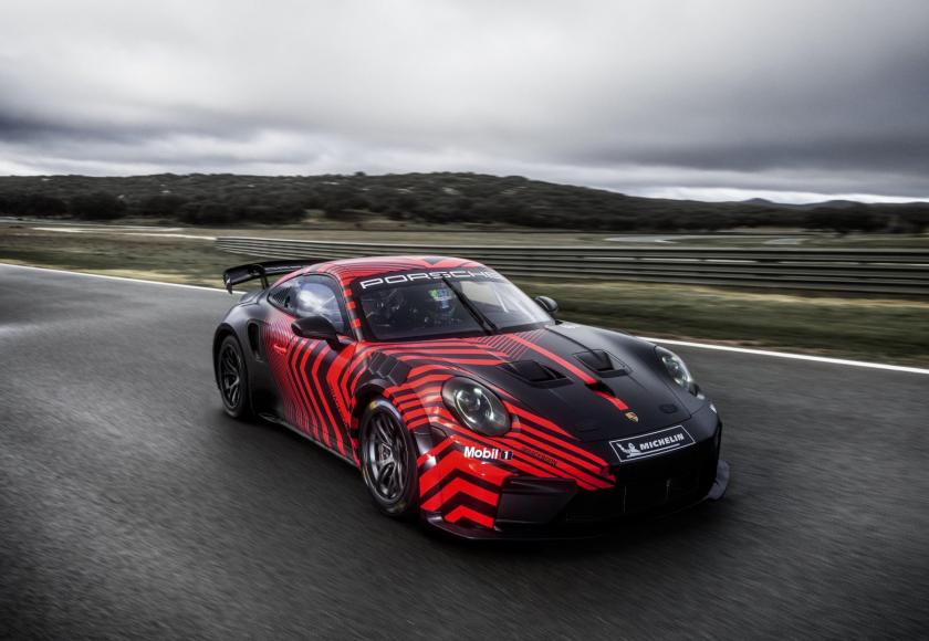Porsche 911 GT4 R 2026