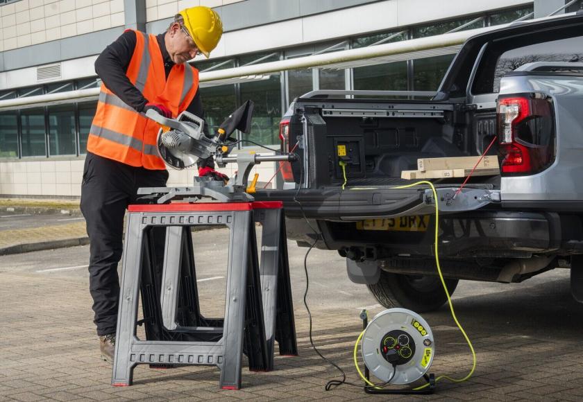 Ford Ranger PHEV blaast bouwvakkersgenerator van zijn sokkel - zuiniger én properder