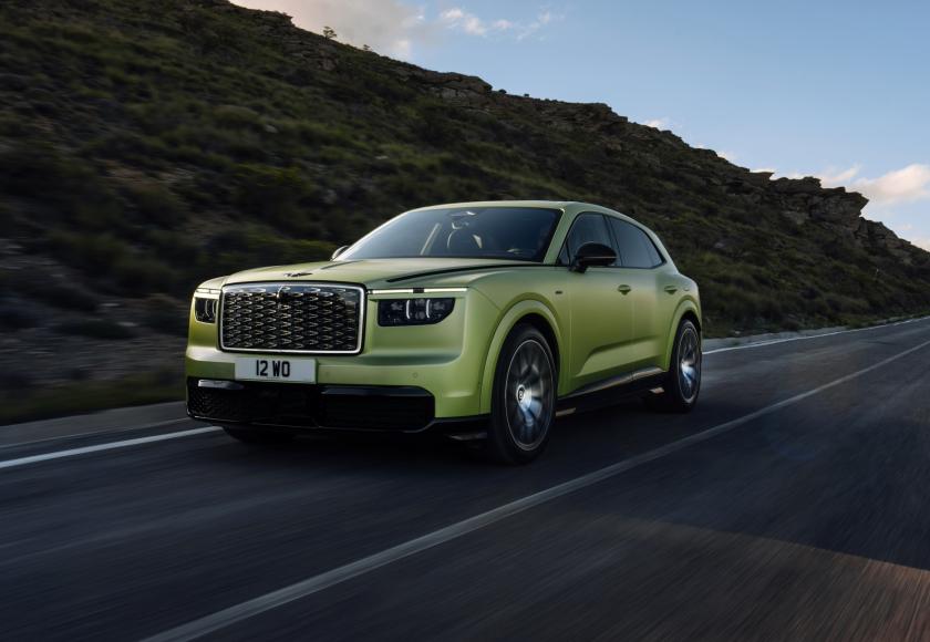 Bentley Torcal geprijsd: dit of twee Porsche Cayenne Electrics?