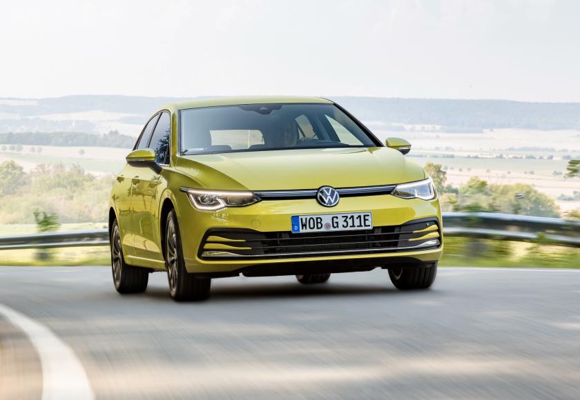 Volkswagen roept 2,8 miljoen auto’s terug wegens stuurprobleem: zit jouw auto erbij? 
