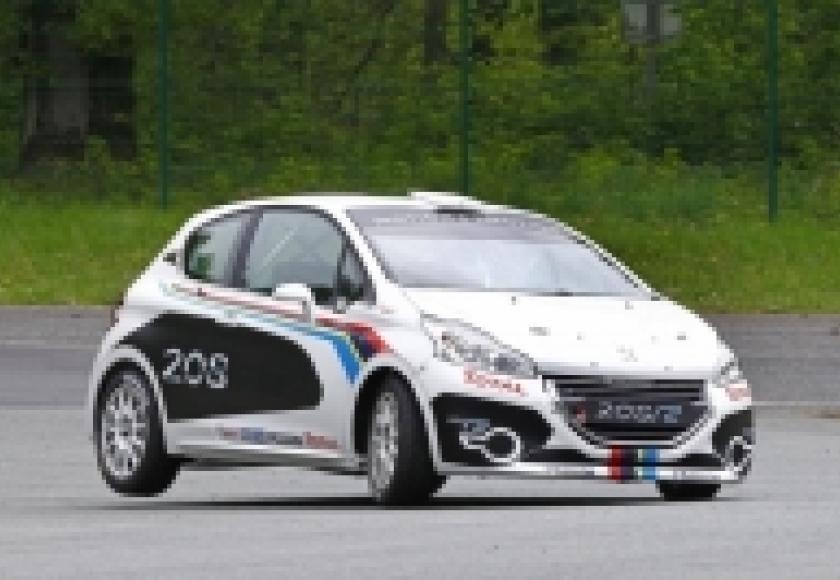 Peugeot 208 R2 Rally