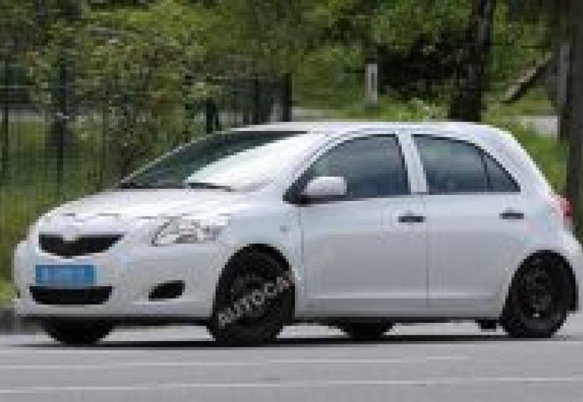 Toyota Yaris 2011 spyshot