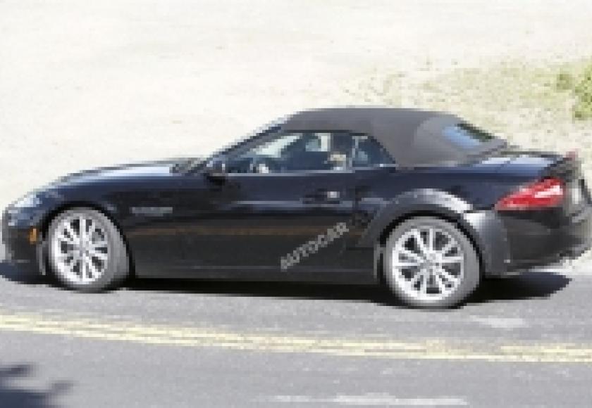 Jaguar XE spyshots
