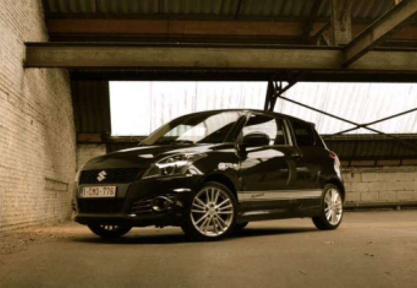 Suzuki swift sport 2012 rijtest