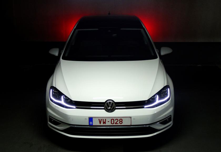 2017-Volkswagen-golf