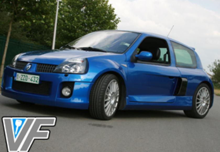 renault-clio-v6-ph2-vfs05