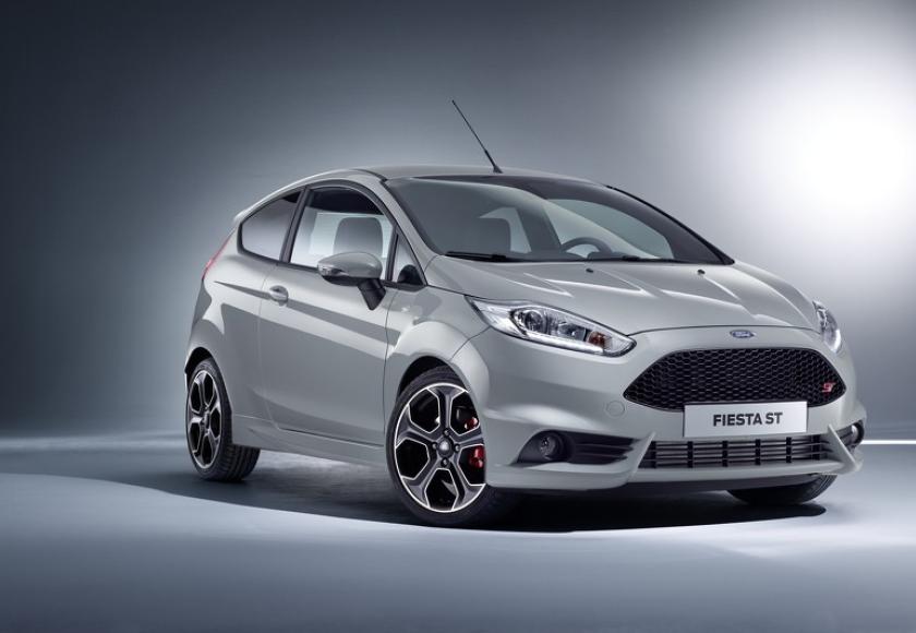 ford-fiesta-st200-2016_01