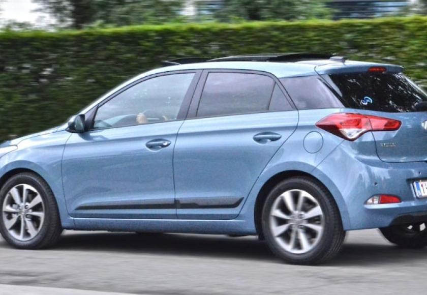 hyundai-i20-2015-rijtest