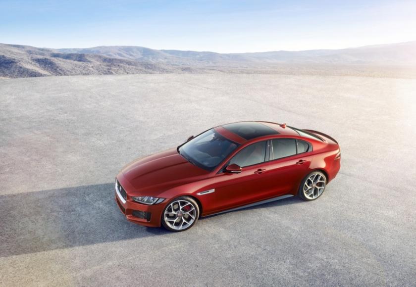 jaguar-xe-s-2015-021
