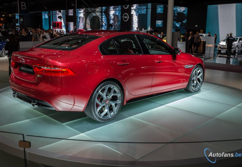 jaguar-xe-115