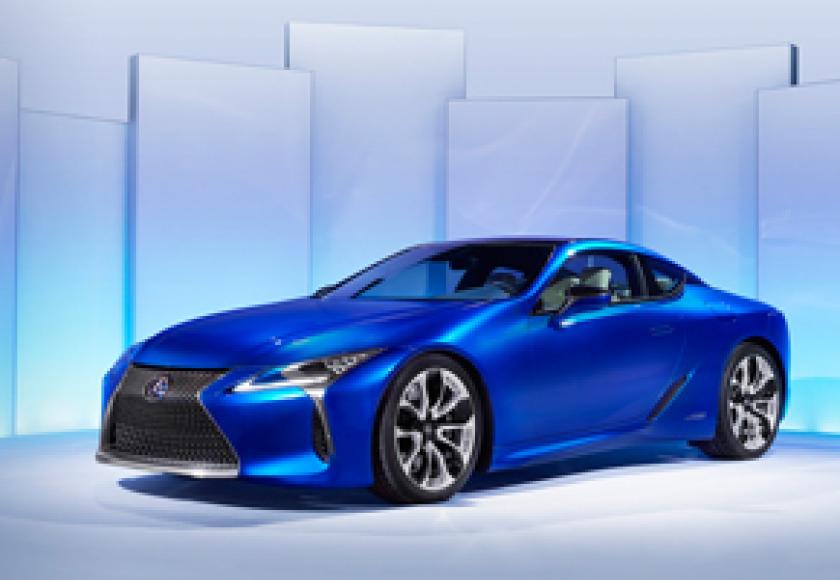 lexus-lc-500h-liveview_intro