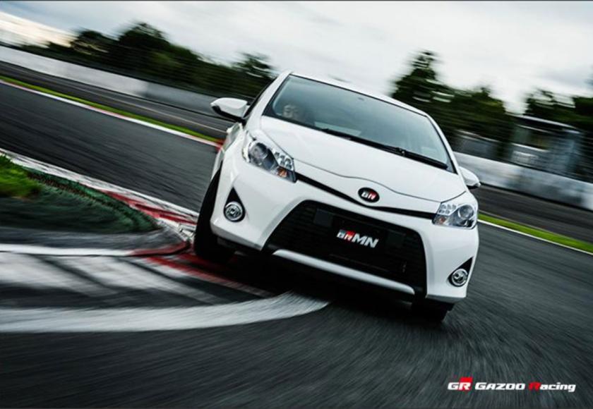 toyota_vitz_grmn_turbo_dynamic_front
