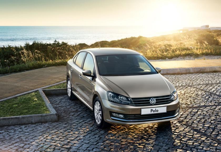 volkswagen-polo-sedan-2015_01