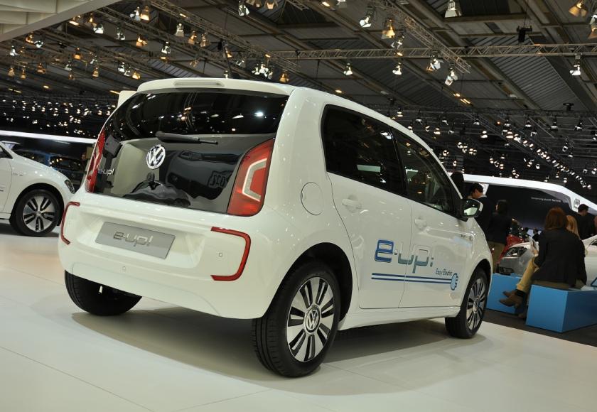 Live in Brussel 2014: Elektrische Volkswagen eUP!