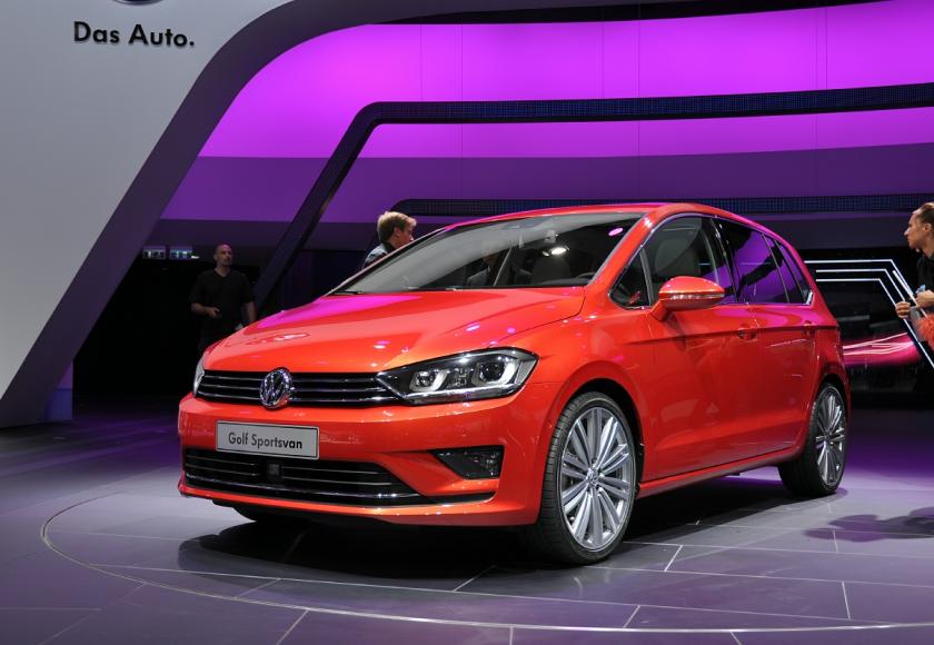 vw-golf-sportsvan-iaa-2013