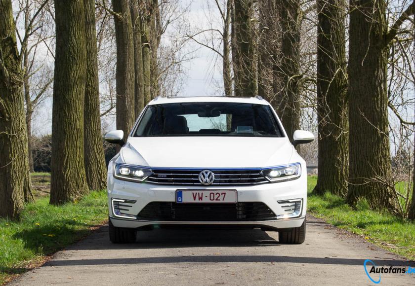 volkswagen-passat-variant-gte-hybrid-rijtest-2016