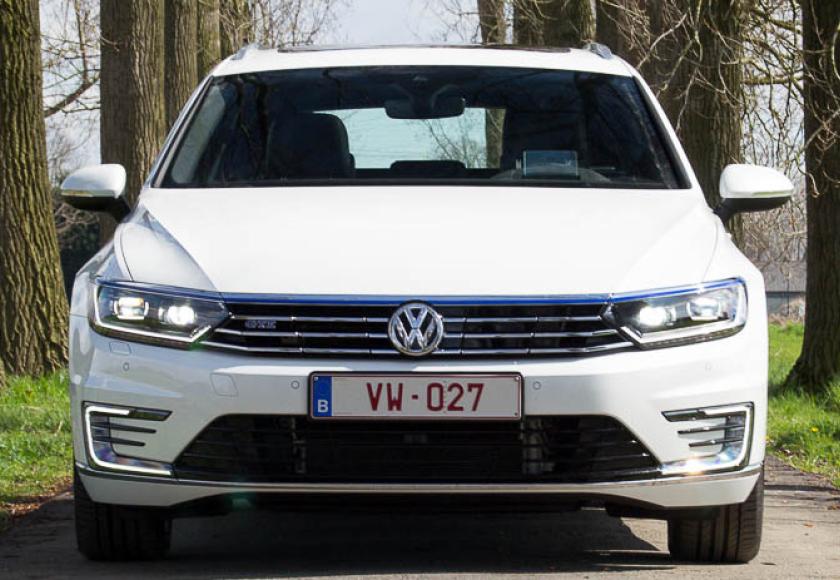 volkswagen-passat-variant-gte-hybrid-rijtest-2016