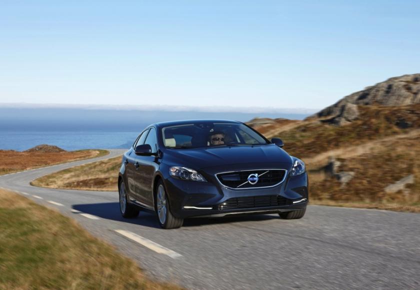 volvo-v40-d4-190hp