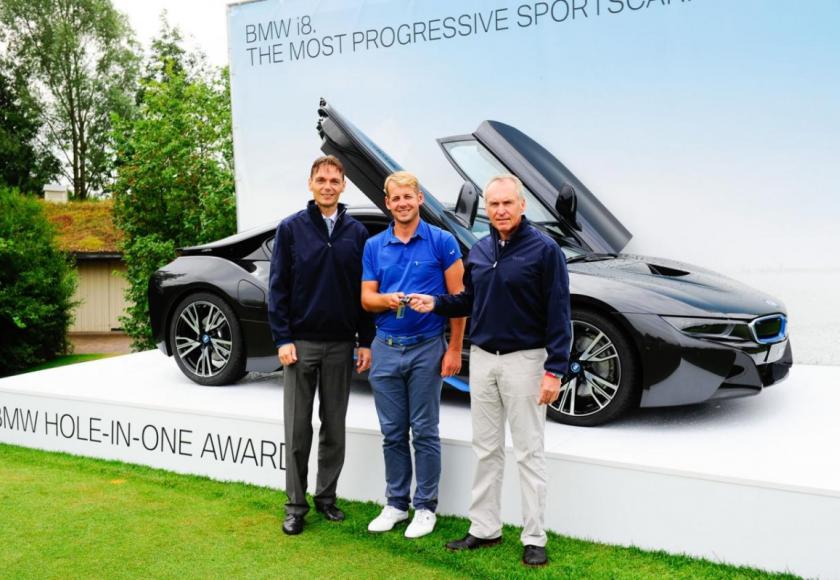 bmw-i8-hole-in-one