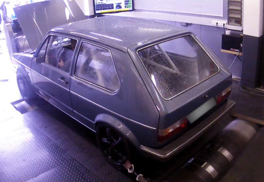 Boba Motoring 736pk Golf