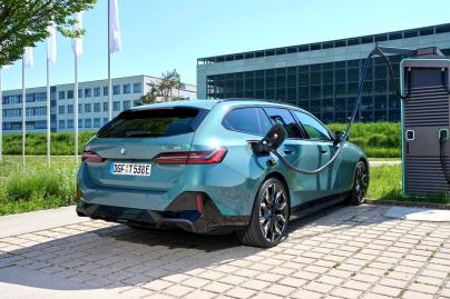 Test BMW i5 Touring 2024