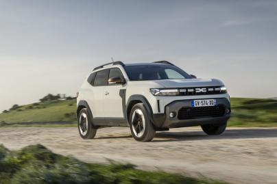 Dacia Duster Hybrid test 2025