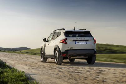 Dacia Duster Hybrid test 2025