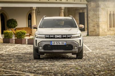 Dacia Duster Hybrid test 2025